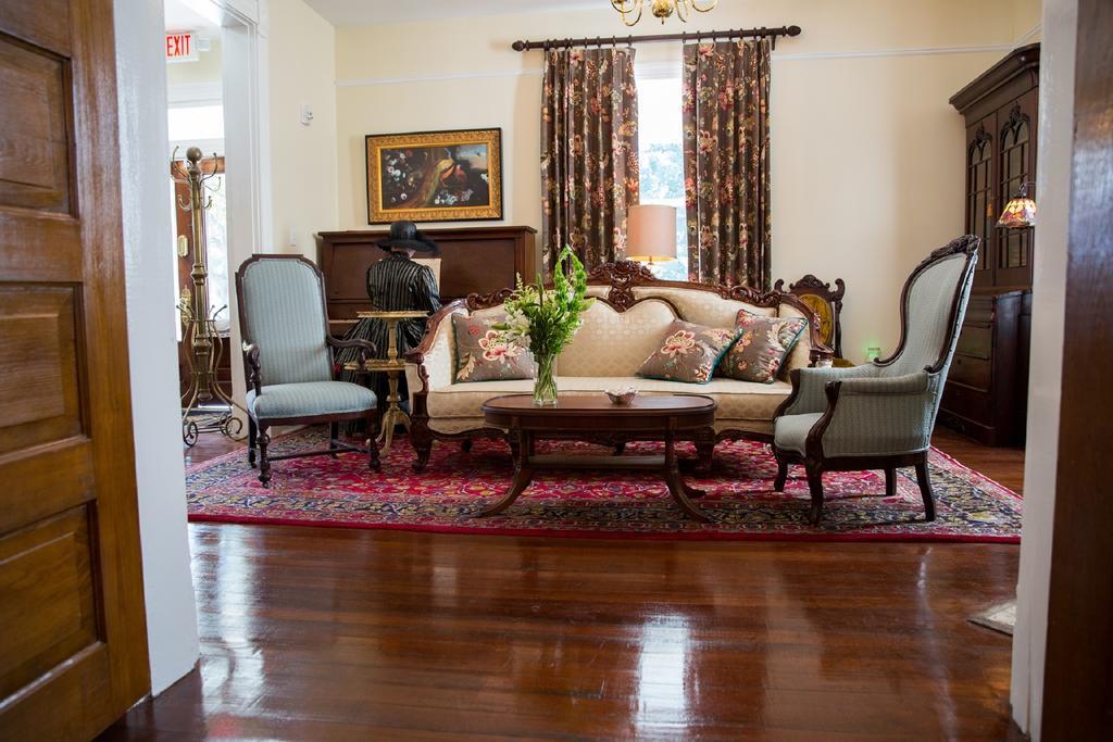 The Guest House At Gulfport Landing 외부 사진